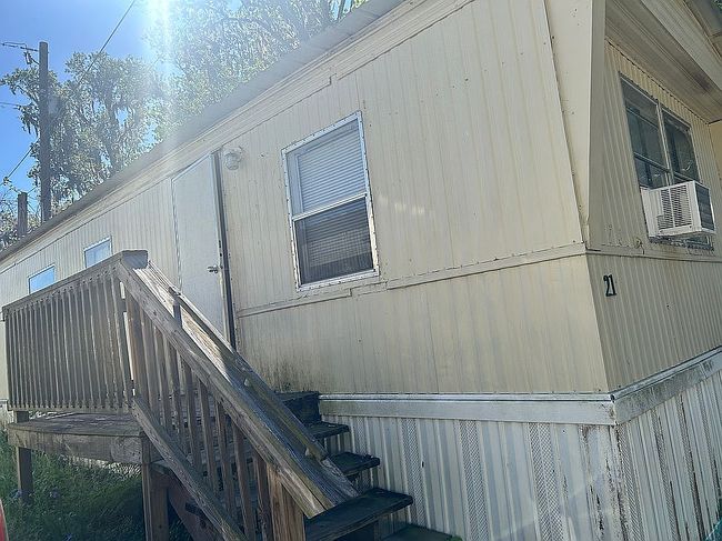 Image of 3530 S Pine Ave #21