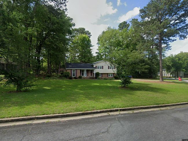 Photo of 752 Springdale Woods Dr, Macon, GA