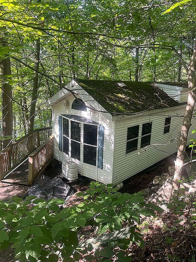 Image of 117 Cedar Vlg