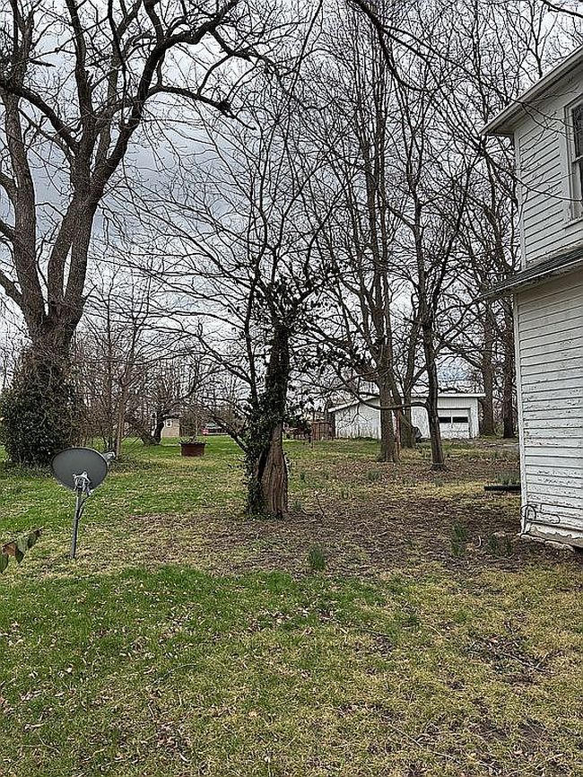 Image of 302 Logan St