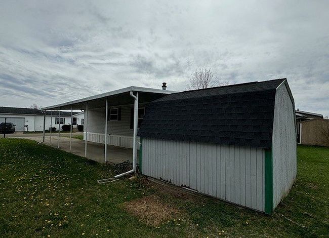 Photo of 6870 John Ross Dr, Kalamazoo, MI