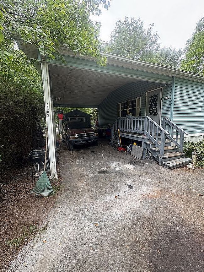 Photo of 8902 Cedar Rd, Breinigsville, PA
