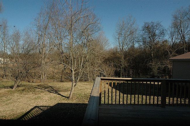 Image of 670 Clark Cir