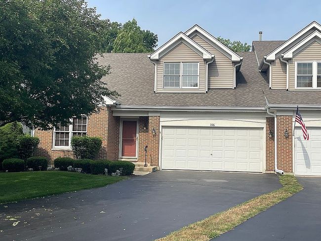 Photo of 106 Fairfax Cir, Sugar Grove, IL