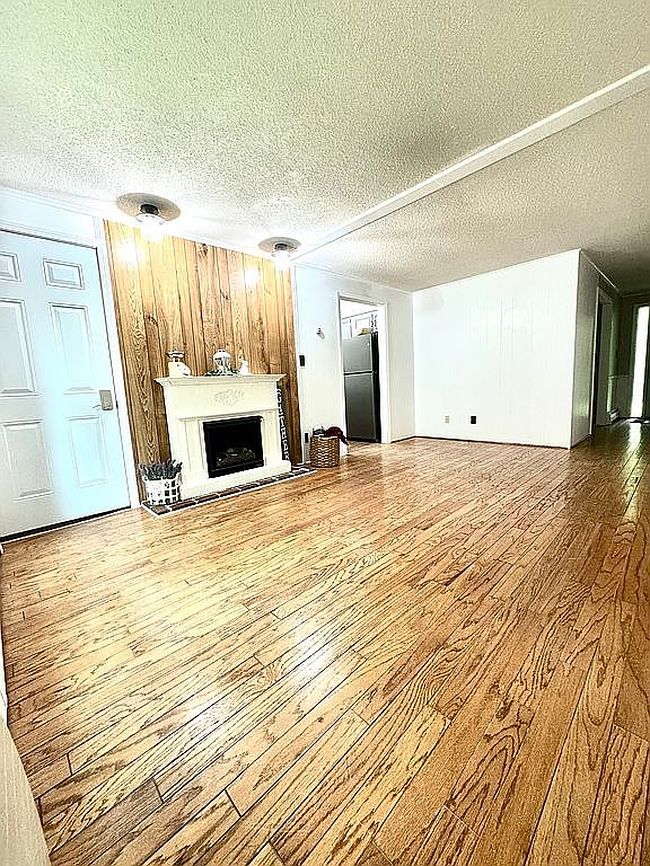 Photo of 6412 S Th Rd, Berne, IN