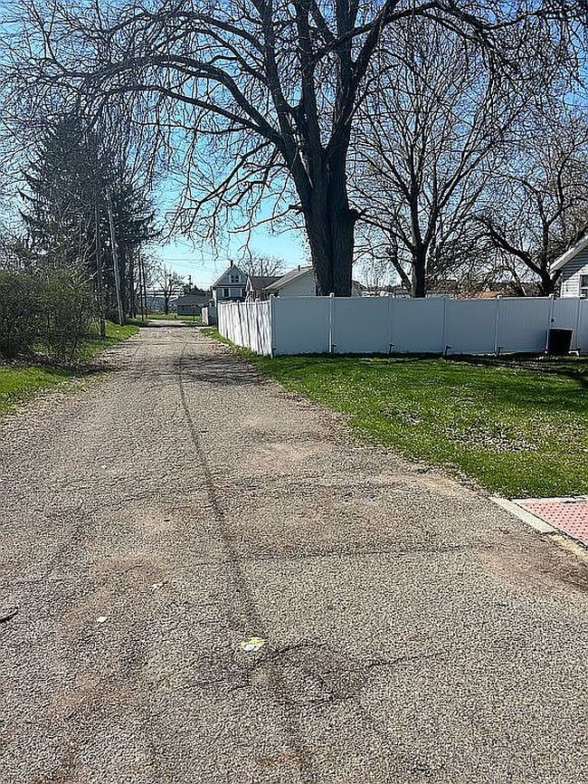 Image of 1202 5th St Nw