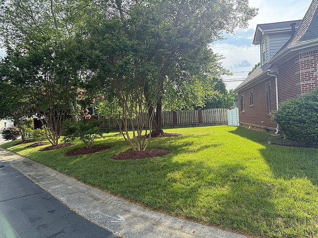 Photo of 592 Leston Gilbert Dr, Kernersville, NC