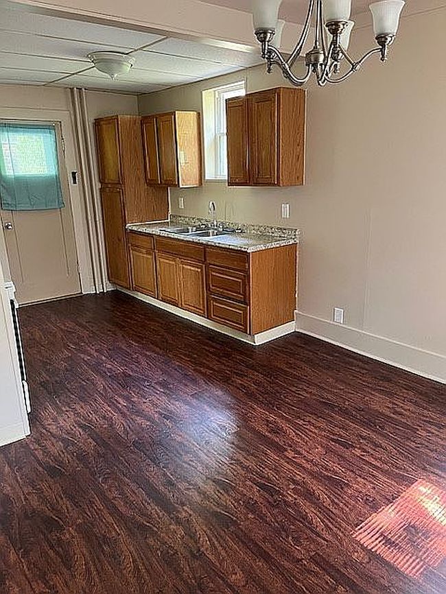 Photo of 21 Kline Ave, North Versailles, PA