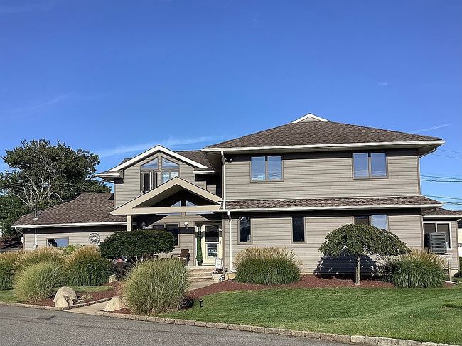 Photo of 16 Bay Breeze Dr