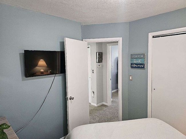 Photo of 685 Sunset View Blvd, Tallmadge, OH