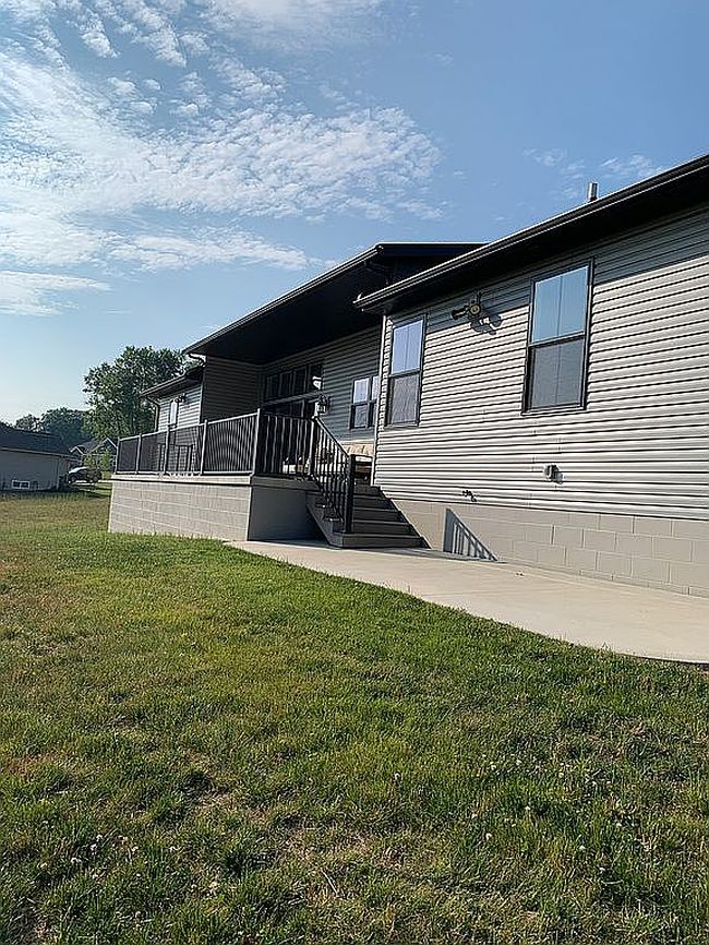 Image of 104 Plymouth Rd