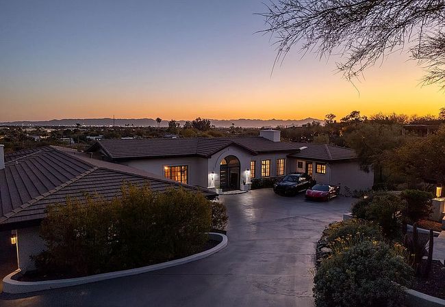 Image of 3977 E Paradise View Dr