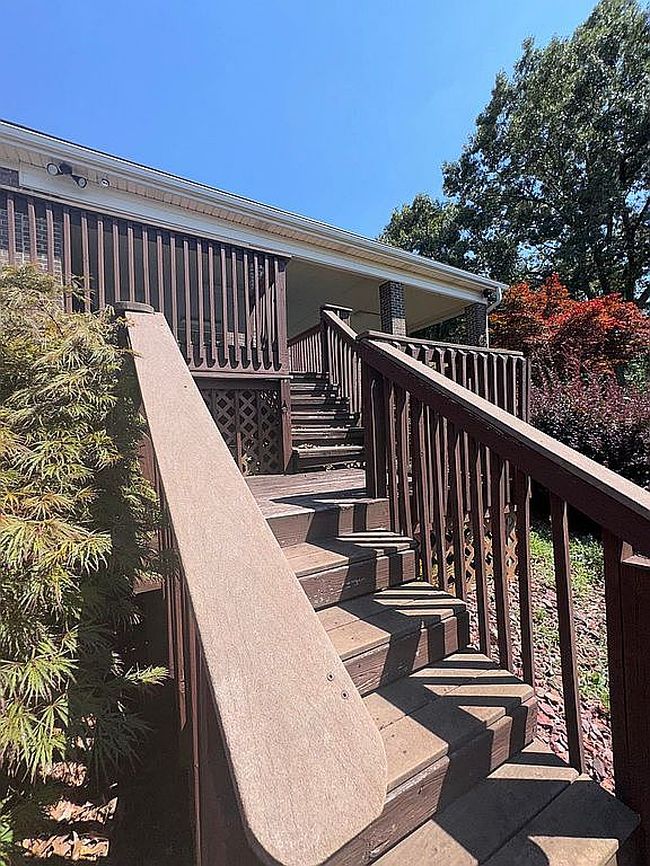 Photo of 380 Fowler Cir, Greenville, SC