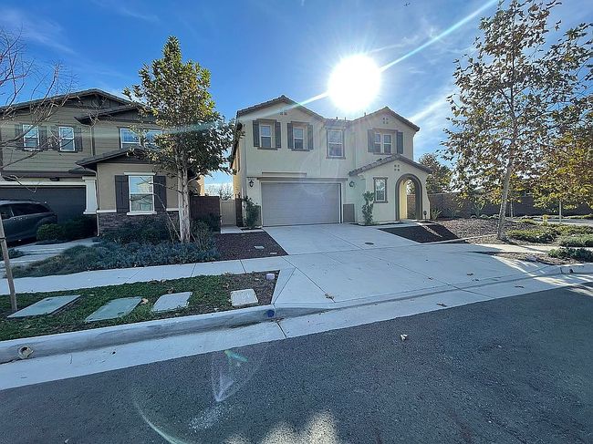 Image of 2600 E Barnvelder Ct
