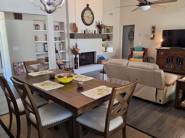 Image of 542 Ne 45th Ct