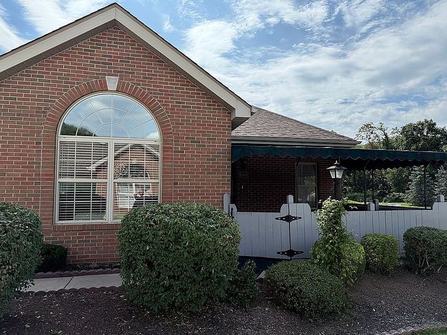 Photo of 4368 Steuben Woods Dr, Steubenville, OH