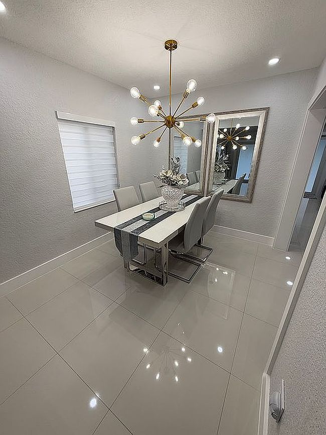 Image of 3535 Nw 4th St
