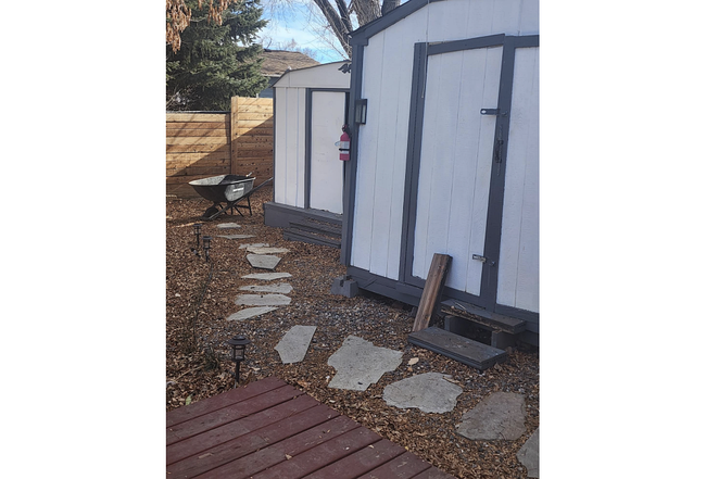 Image of 3930 S Hazel Ct