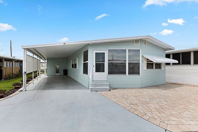Photo of 2107 Ohio Ave, Bradenton, FL