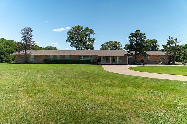 Image of 5501 Seymour Hwy