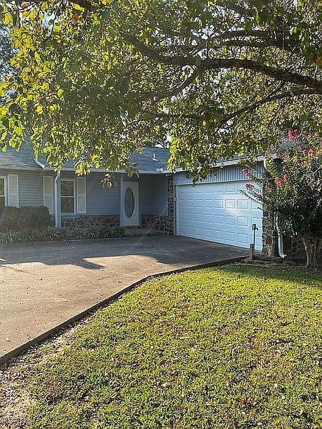 Preview of property located at 8829 Centennial Rd