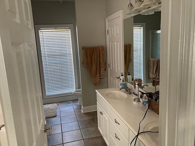 Image of 5967 Toria Dr