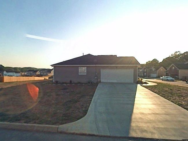 Photo of 5535 Golden Gate Rd, Knoxville, TN