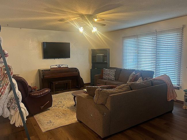 Photo of 1514 8th St, Channing, TX