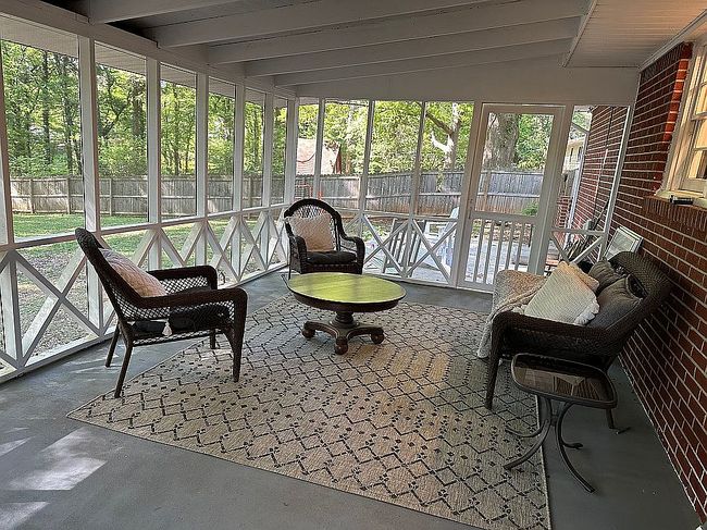 Image of 914 Jones Mill Rd