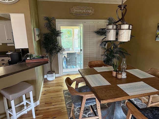 Photo of 227 Indian Creek Dr, Pekin, IL