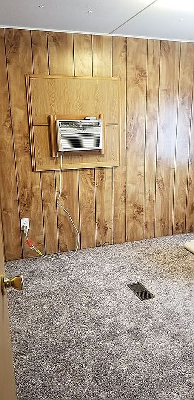 Image of 3005 Castlevale Rd Trailer 36