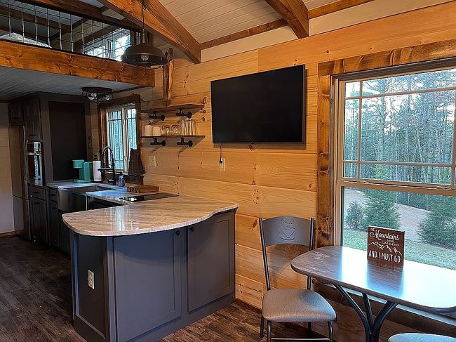 Photo of 57 Old Mud Creek Rd, Scaly Mountain, NC