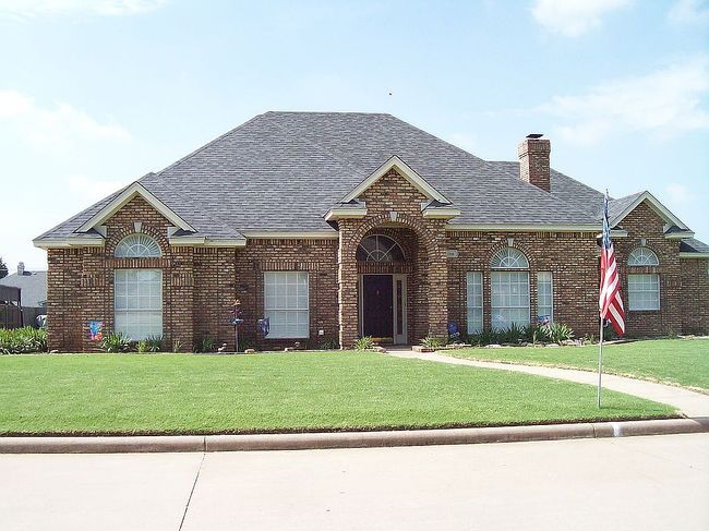 Photo of 1106 Oriole Ln, Burkburnett, TX