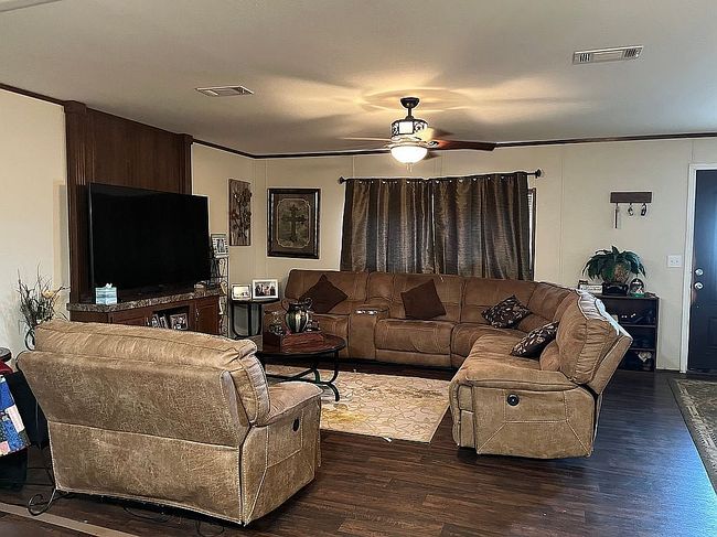 Photo of 460 Oaks Rd, Bertram, TX