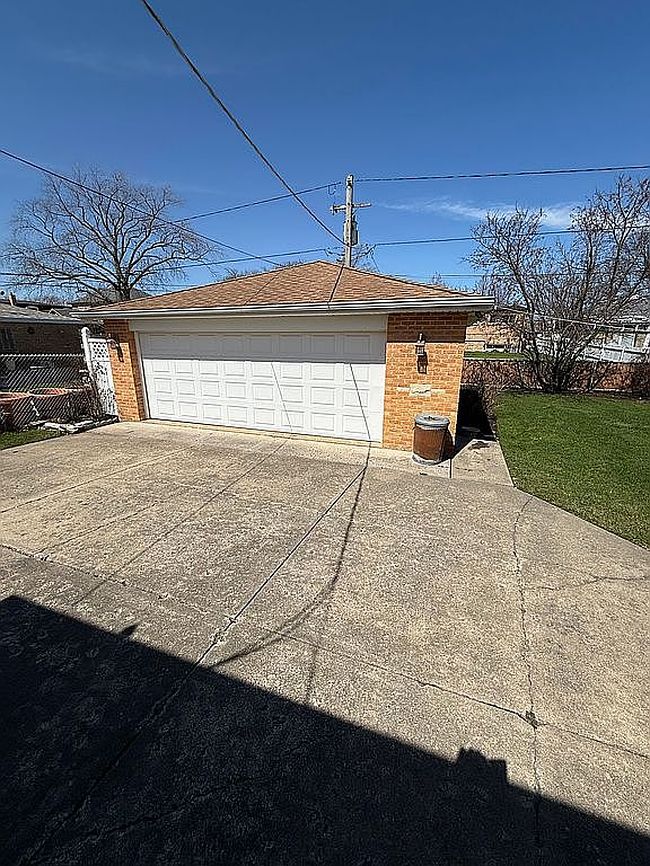 Image of 7212 W Lill St