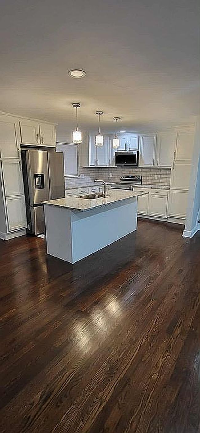 Additional photo 2 of property located at 1148 Hollywood Ave