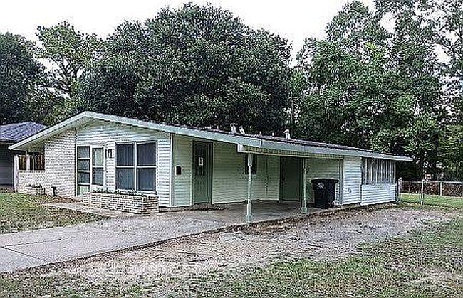 Photo of 349 Lafitte Dr, Baton Rouge, LA