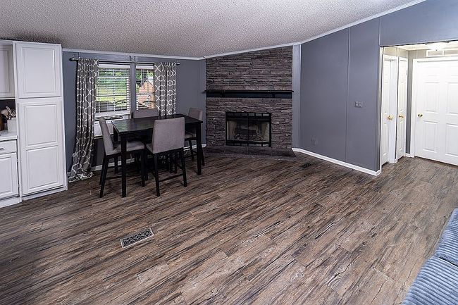 Image of 10273 Redwood Cir