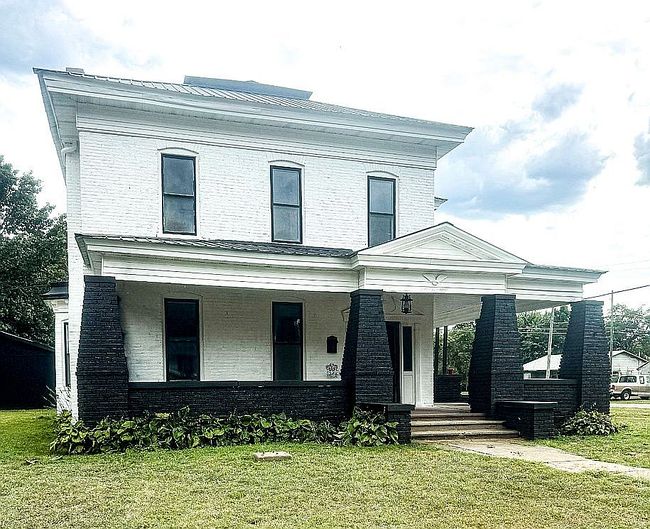 Photo of 419 Maple St