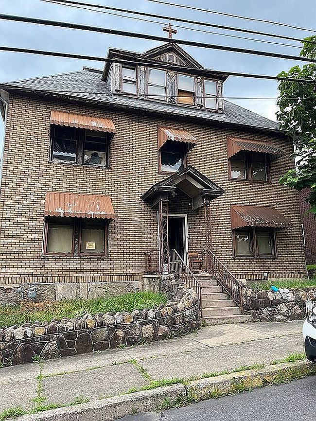 Photo of 529 S Hanover St, Nanticoke, PA