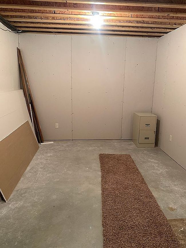 Image of 1003 Peniel St