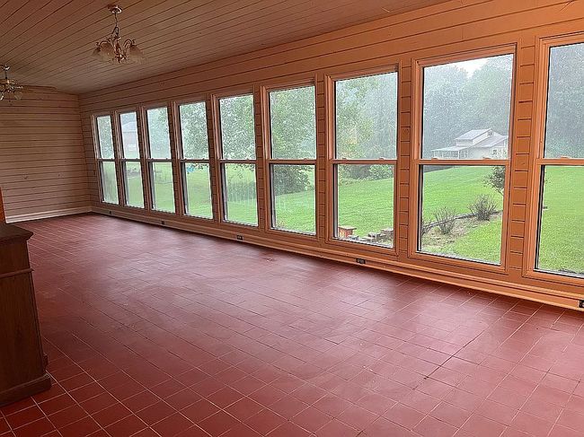 Photo of 136 Nu Chance Dr, Ravenswood, WV