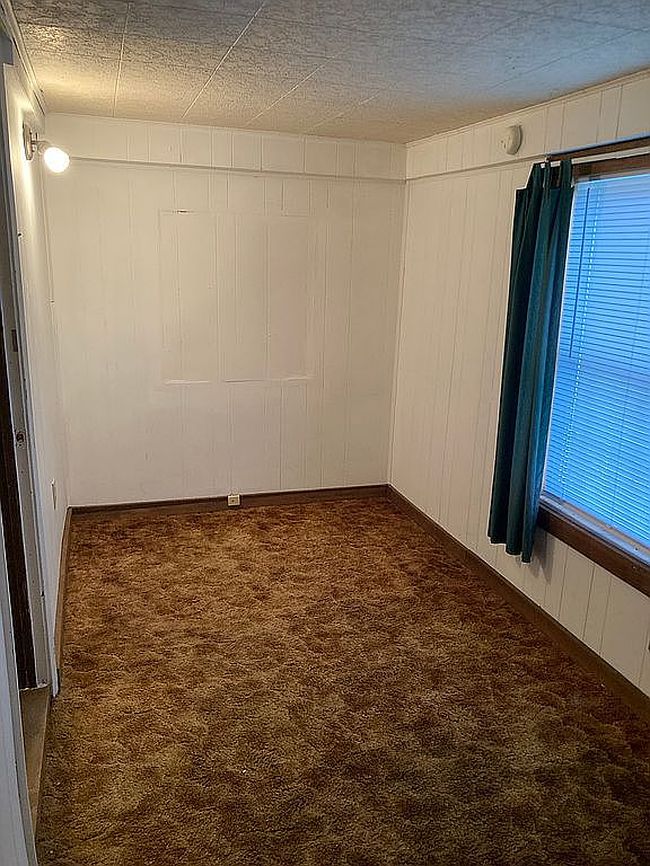 Photo of 700 4th St E, Scott City, MO