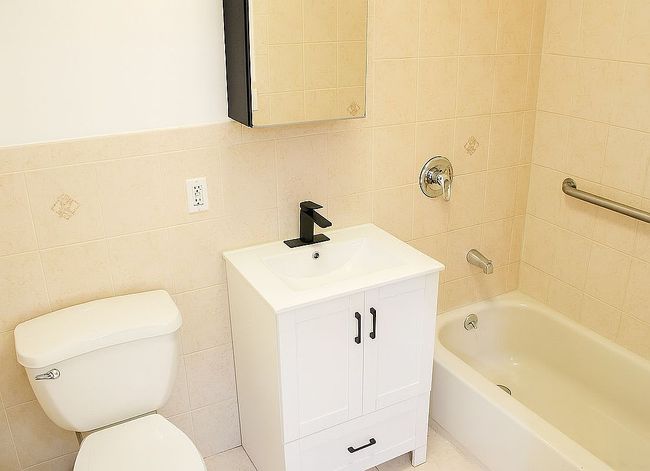Photo of 537 Gates Ave #1, Brooklyn, NY