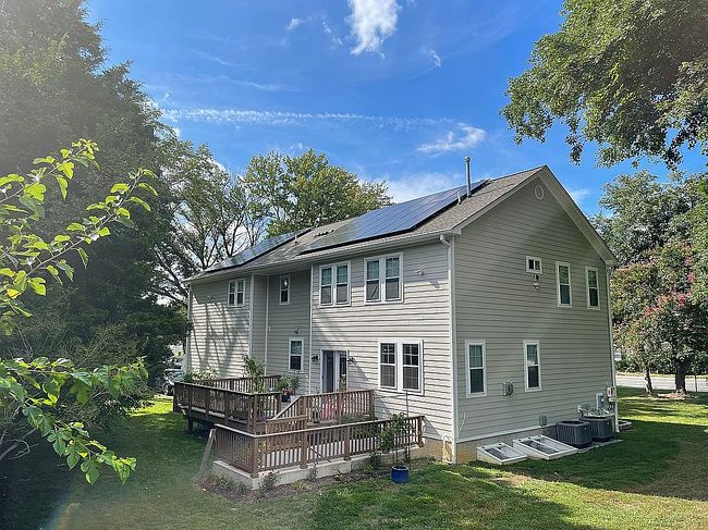 Image of 3301 Slade Run Dr