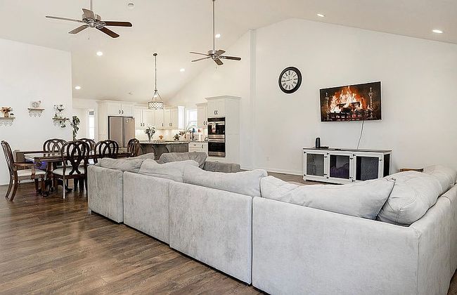 Additional photo 2 of property located at 1516 Barnes School Rd