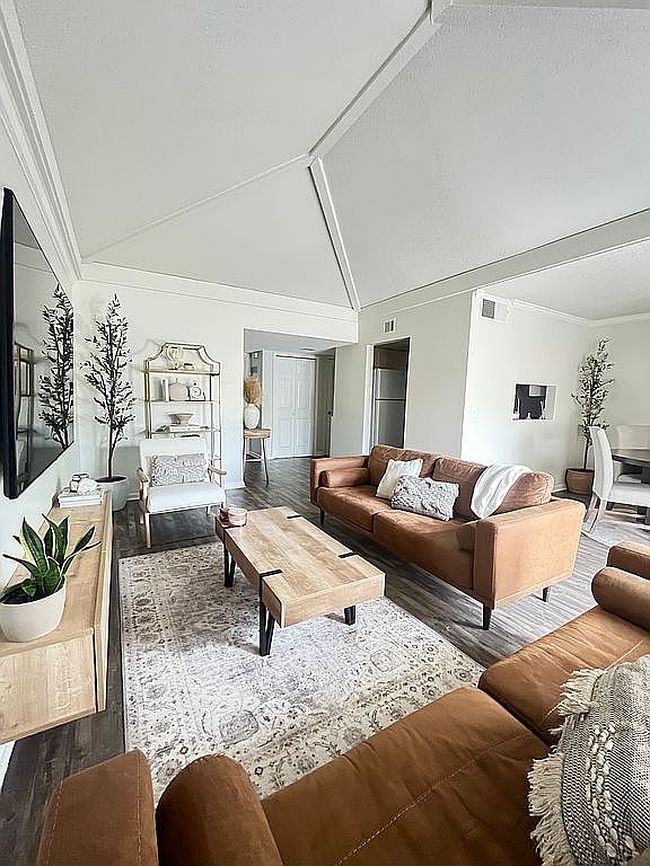 Image of 3929 Mission Dr Unit 4