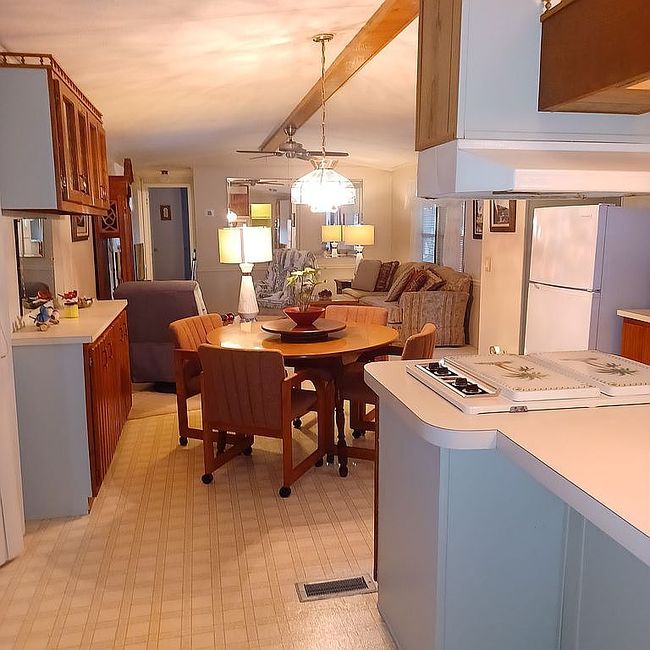 Photo of 9854 Violet Cir, Navarre, FL