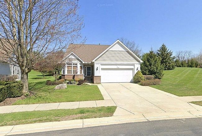 Photo of 5259 Pentwater Dr #24, Howell, MI