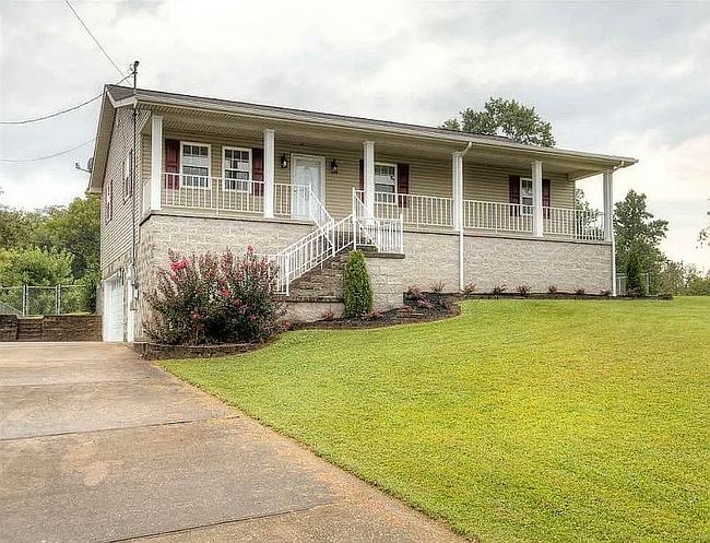 Preview of property located at 400 Riverbend Dr